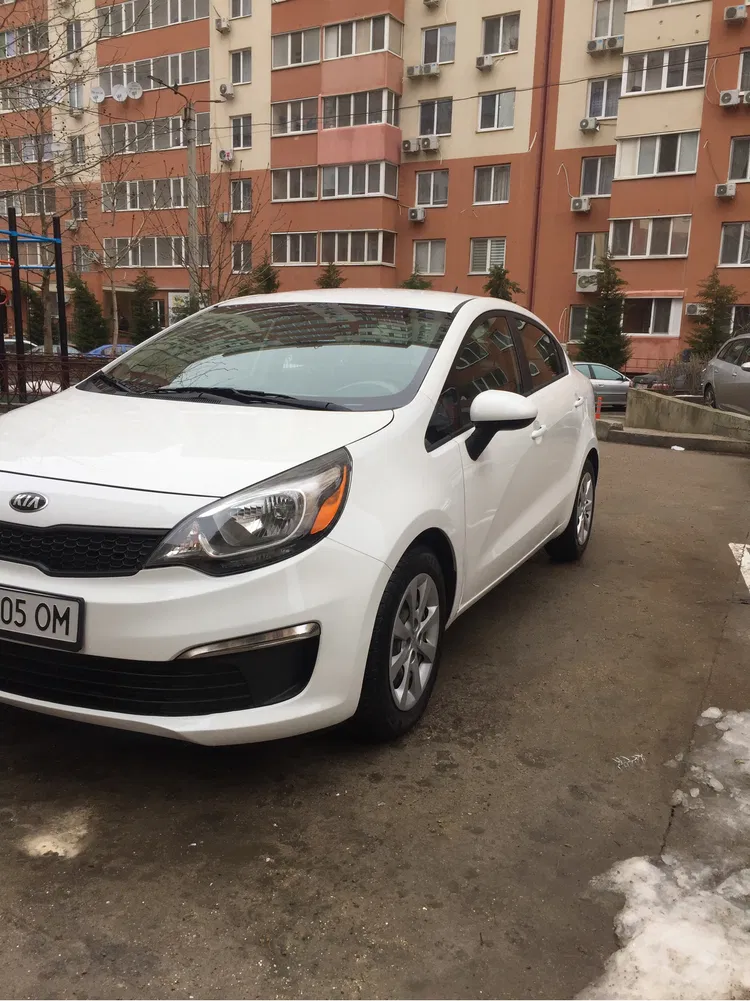 Kia та Ford • Київ — оренда авто