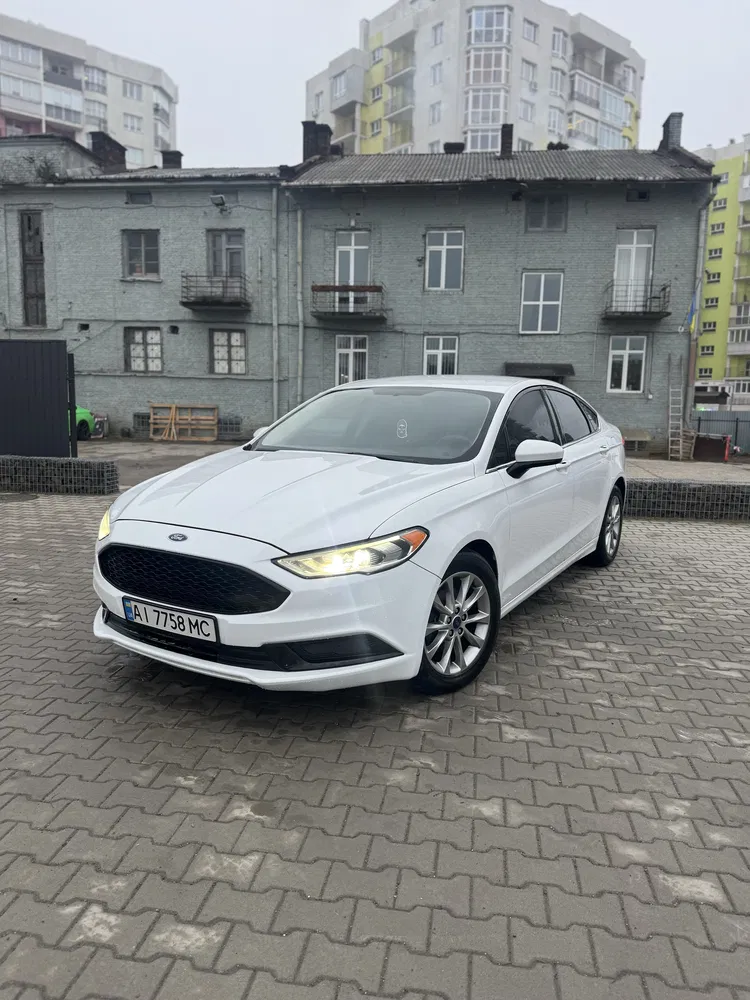 Ford в оренду • Львів, Галицький — оренда авто