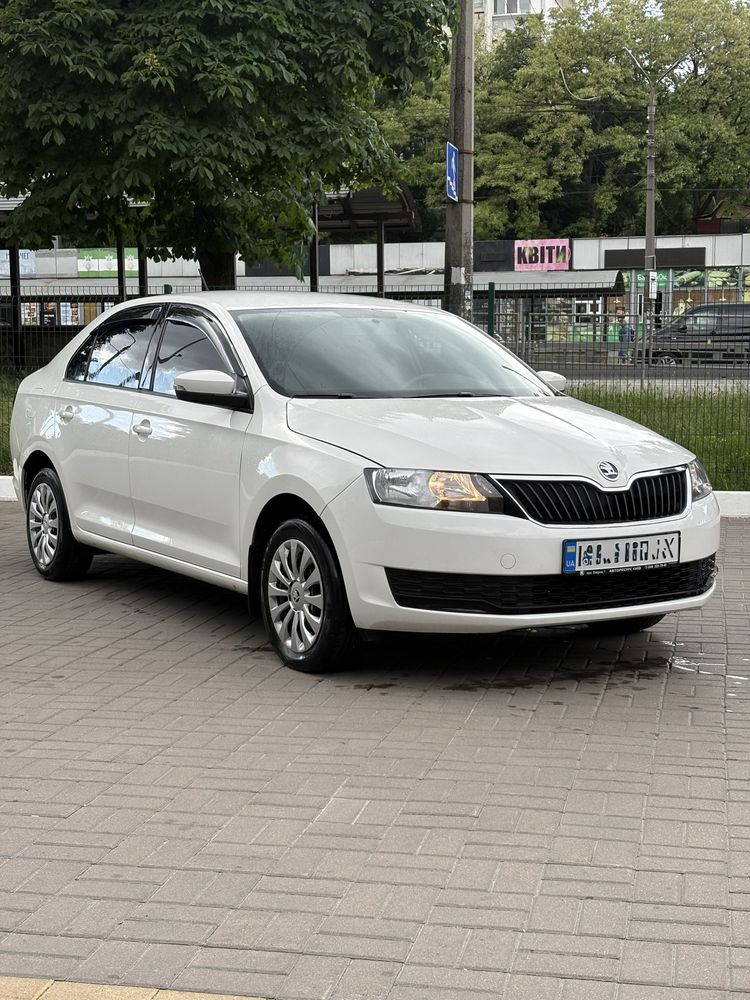 Volkswagen в оренду • Київ — оренда авто