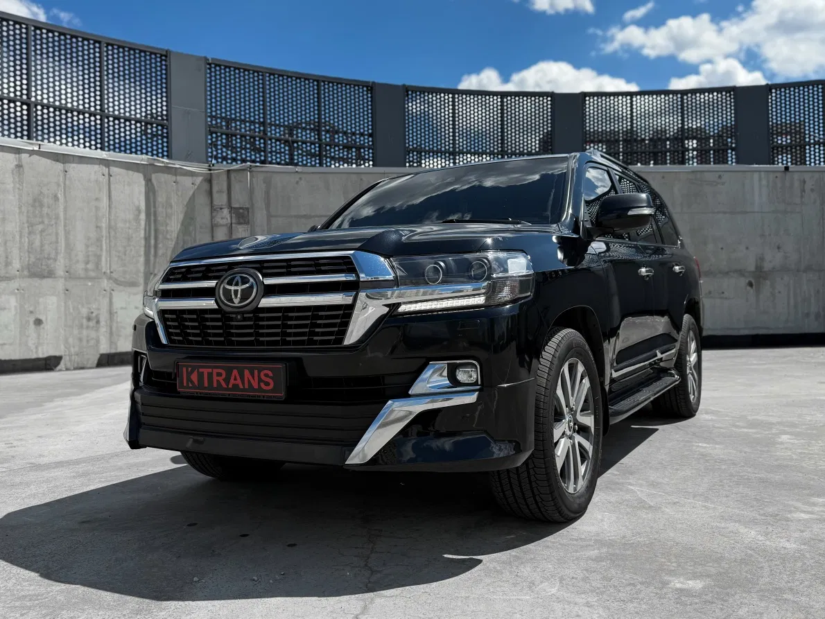Toyota Land Cruiser 200