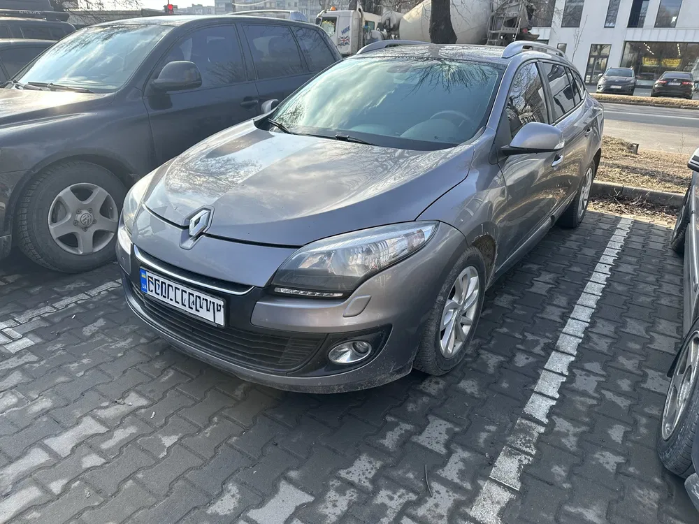 Renault в оренду • Київ — оренда авто