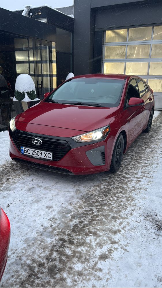 Hyundai Ioniq