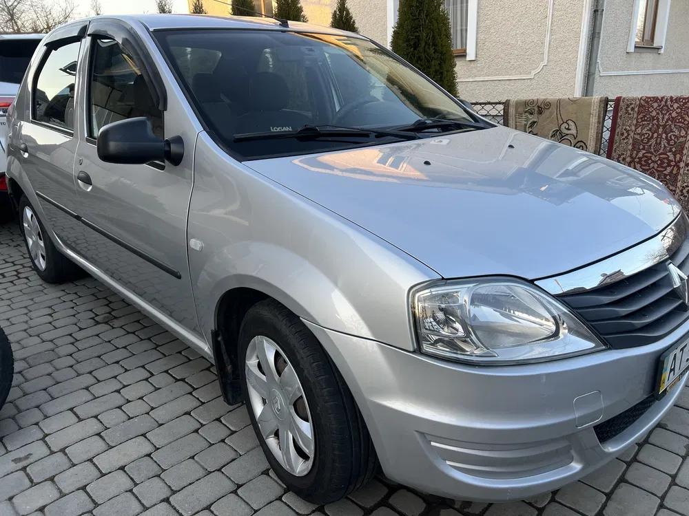 Renault Logan