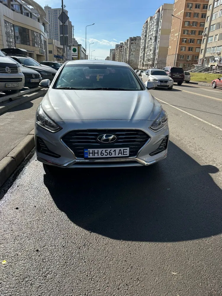 Hyundai Sonata
