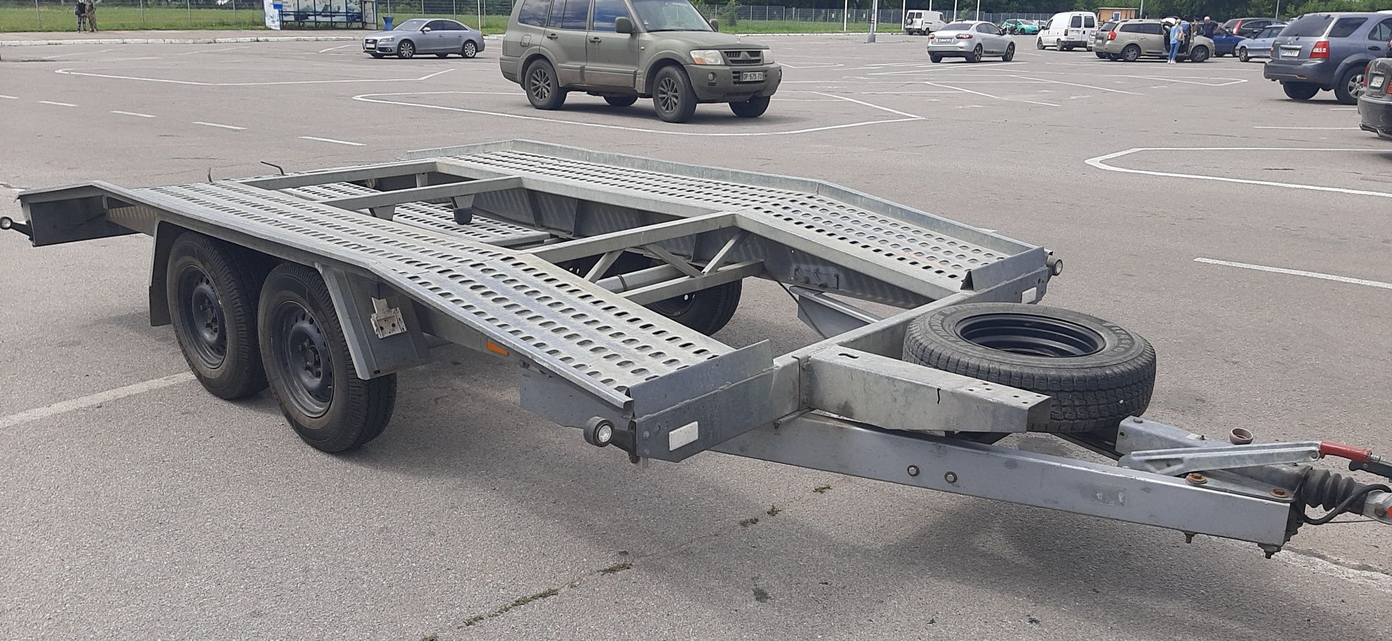 Евакуатор Спецтехніка