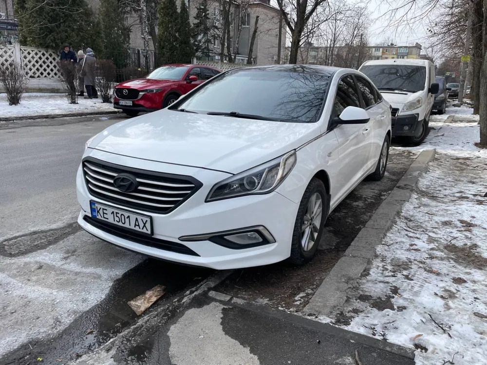 Hyundai Sonata
