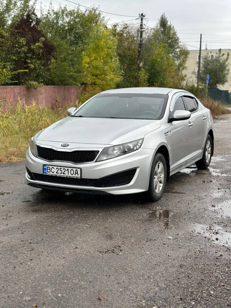 KIA K5