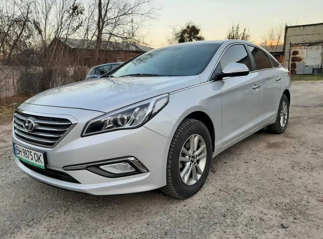 Hyundai Sonata