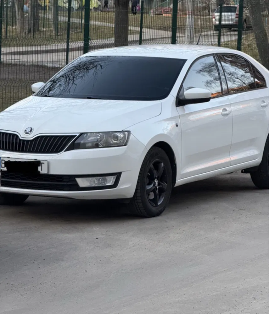 Skoda rapid 1