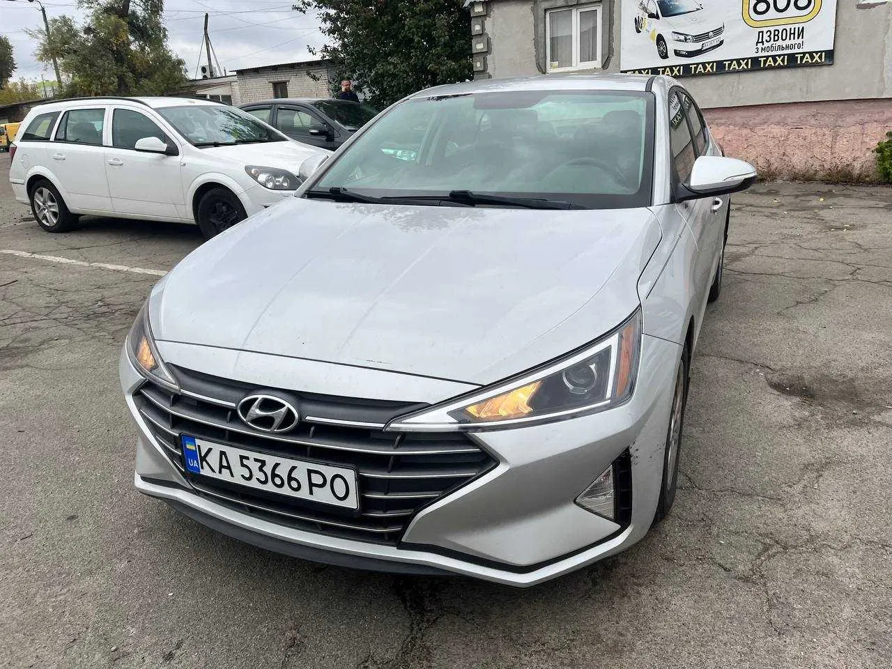 Hyundai Elantra