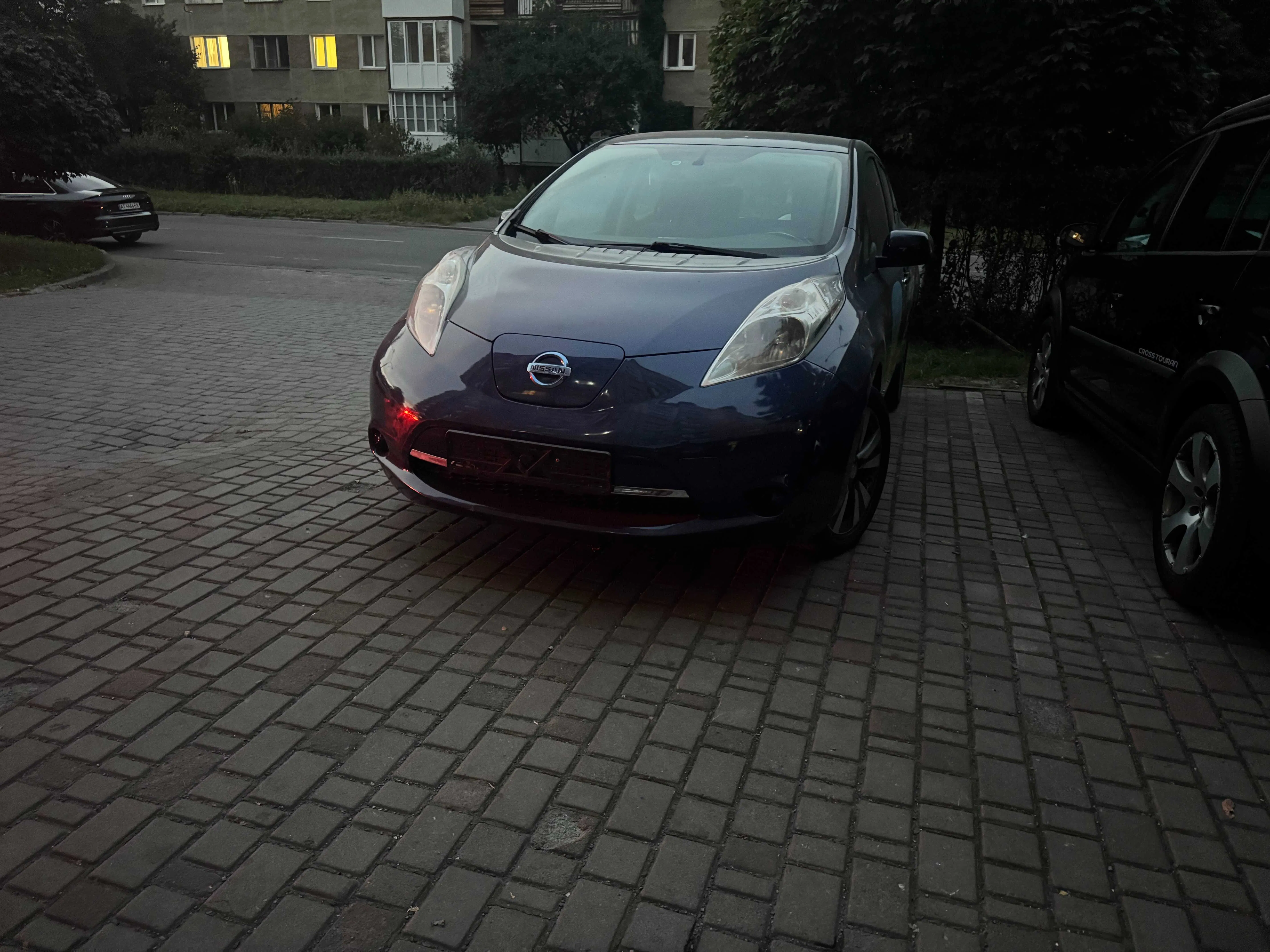 Nissan leaf