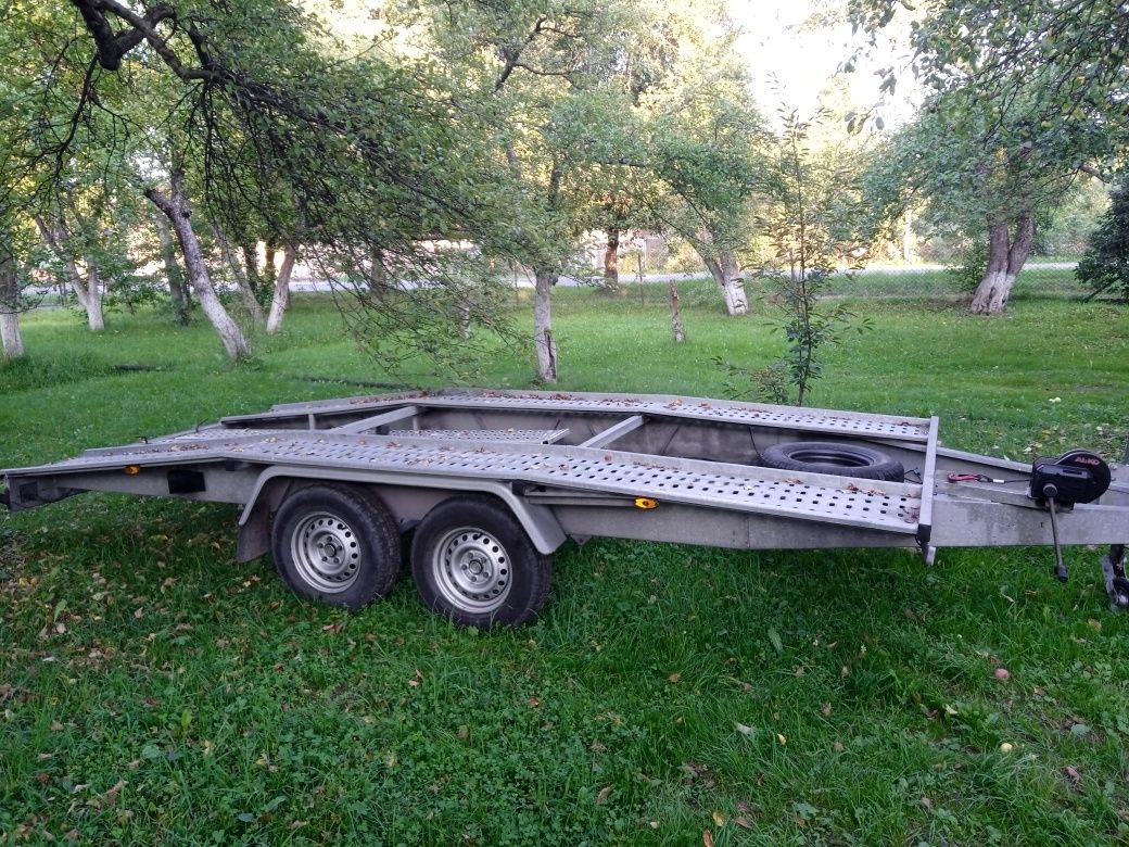 Інше в оренду • Долина — оренда авто