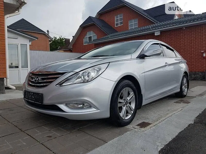 Hyundai Sonata