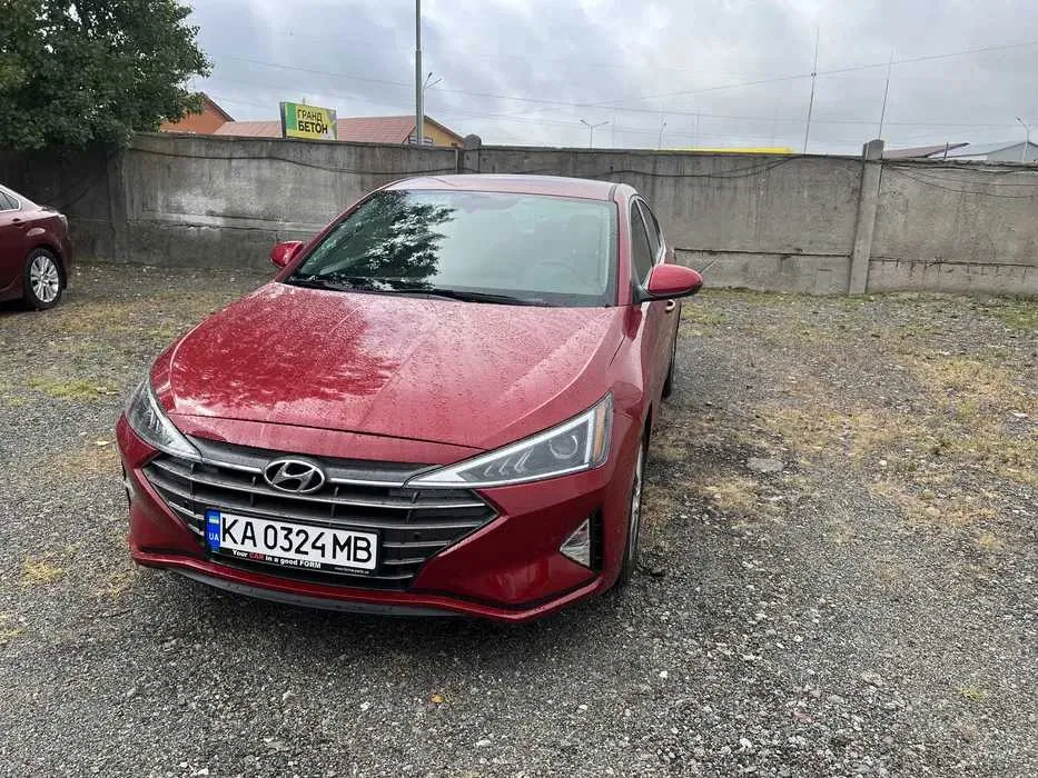 Hyundai Elantra