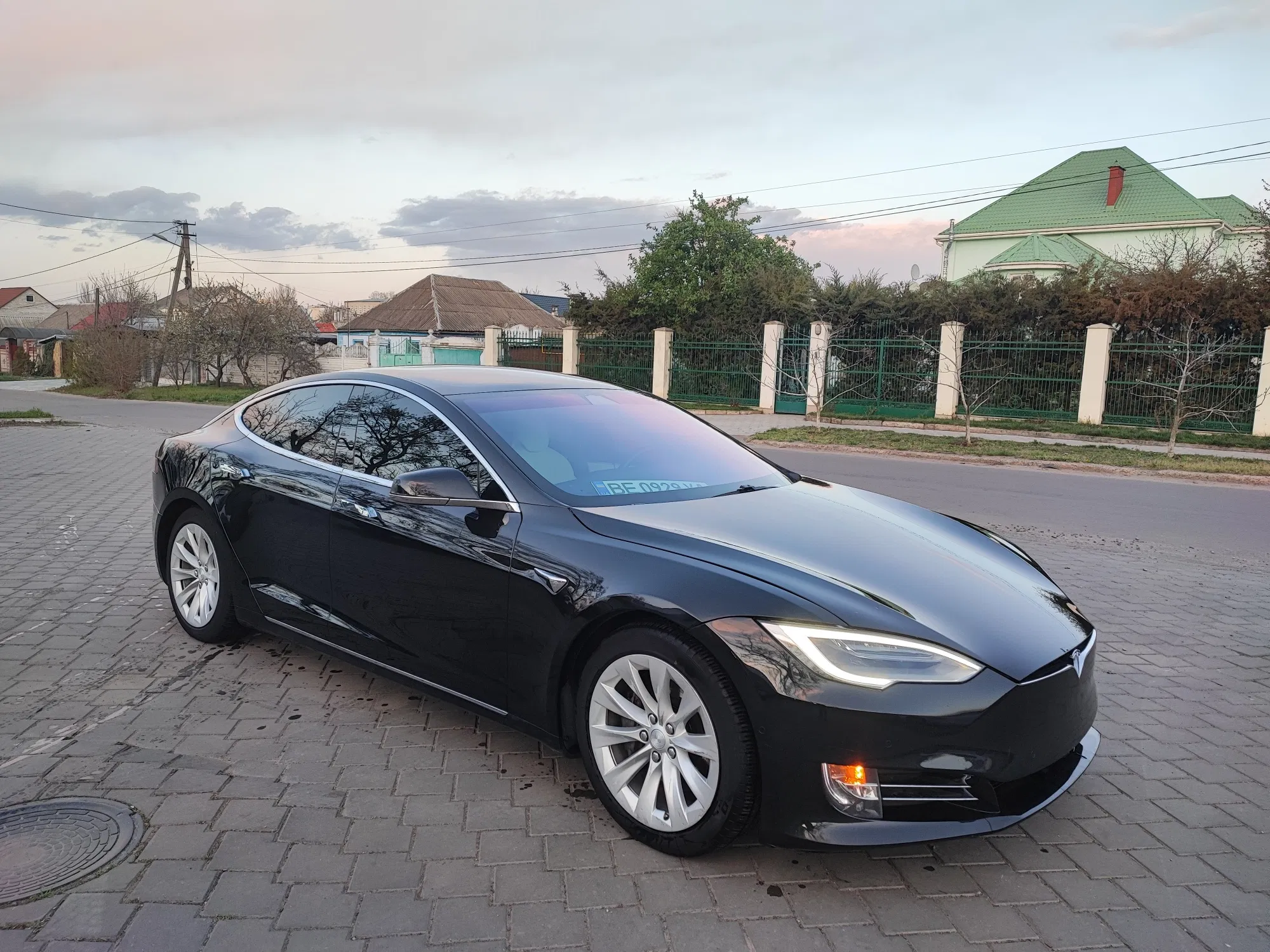 Tesla model S 100D
