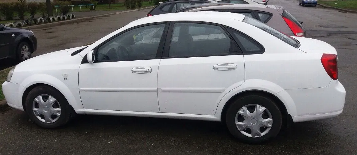 Chevrolet та Toyota • Київ — оренда авто